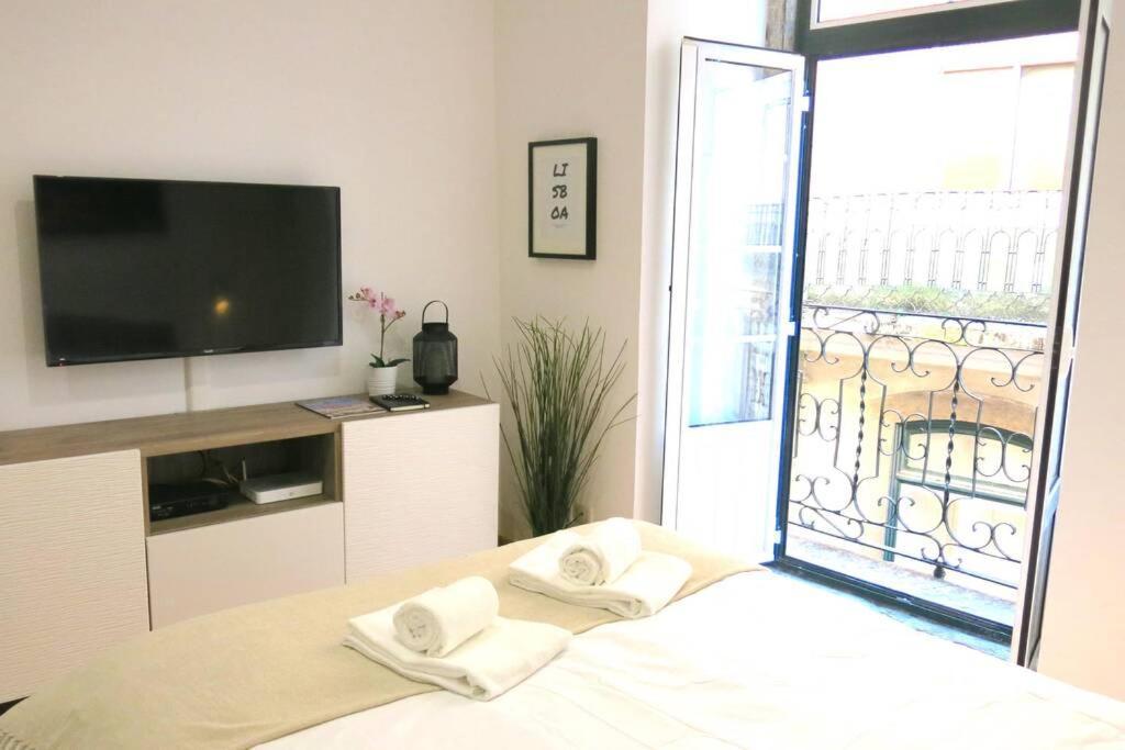 Beautiful Studio In Mouraria Lisbon Bagian luar foto
